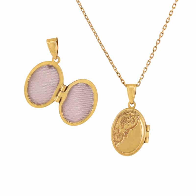 Zawieszka z żółtego złota- grawerowane puzderko owal 79031