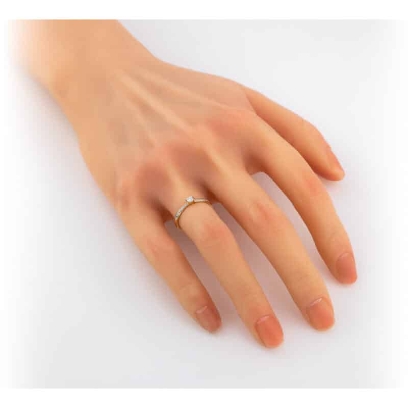 Pierścionek z brylantami z żółtego złota 0,14ct 83183