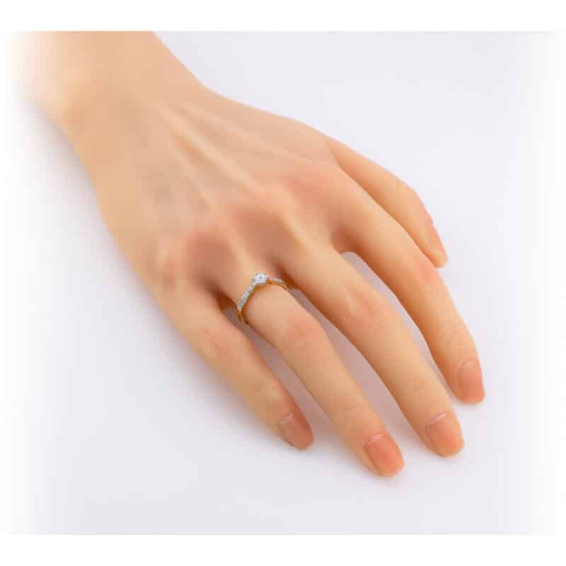 Pierścionek z brylantami z żółtego złota 0,05ct 83332