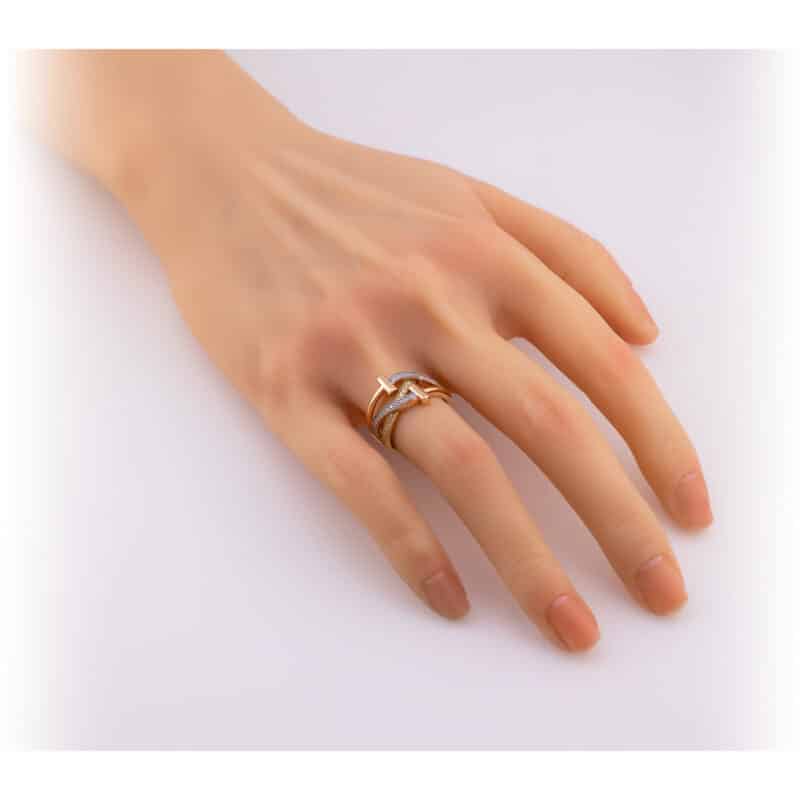 Pierścionek obrączkowy z trzech kolorów złota z cyrkoniami 84468