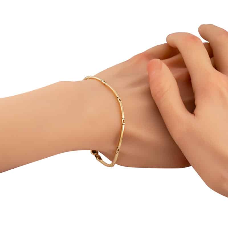 Bransoletka z żółtego złota z gładkimi elementami 84352