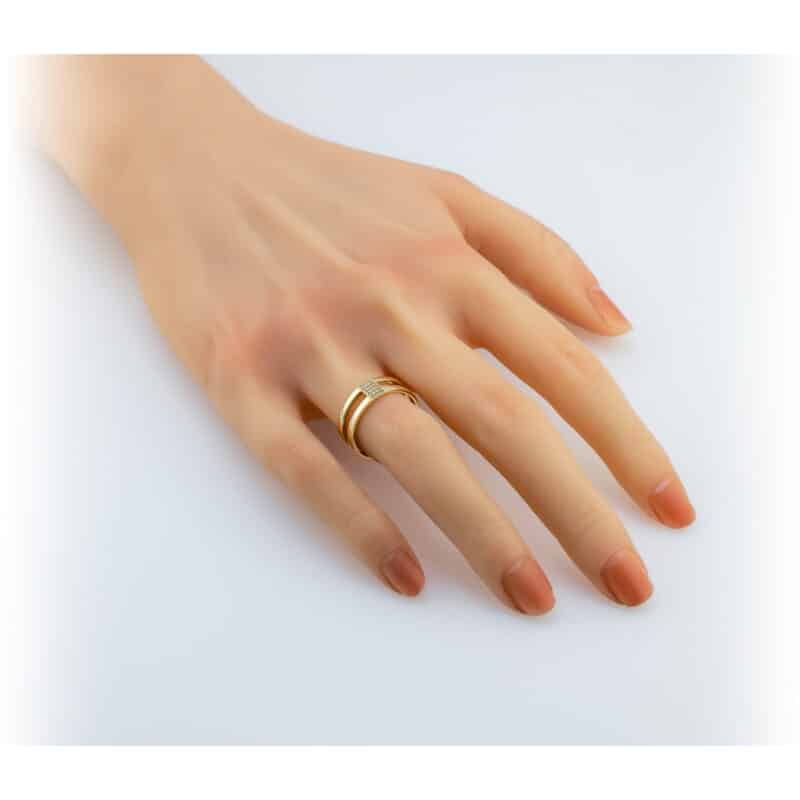 Nowoczesny Złoty Pierścionek– Geometryczna Forma z Cyrkoniami 85153