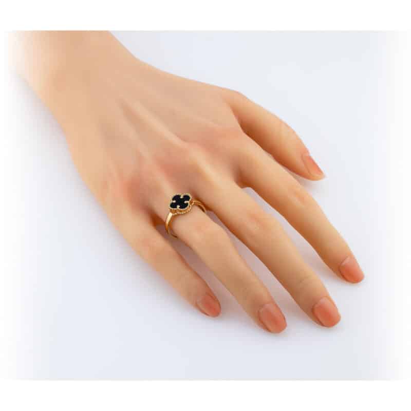 Złoty Pierścionek– Marokańska Koniczynka z Czarnym Onyksem 85151